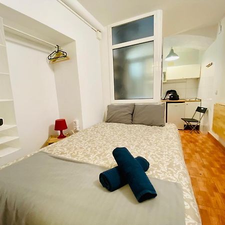 011 Apartamento 1 3 Apartment บาร์เซโลนา ภายนอก รูปภาพ